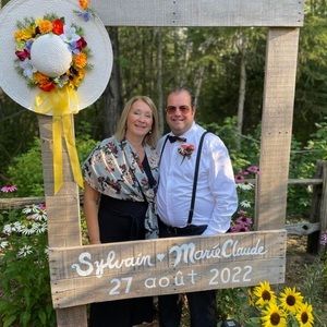 Meet your Posher, Denis monty